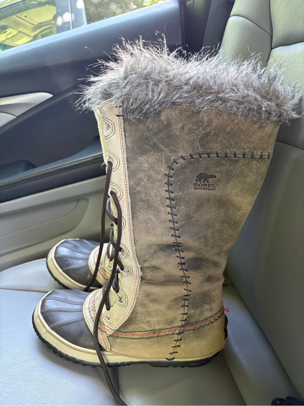 Rare Sorel Cate the Great Tusk Waterproof Winter Boots 8 | Tall Lace-Up Fur
